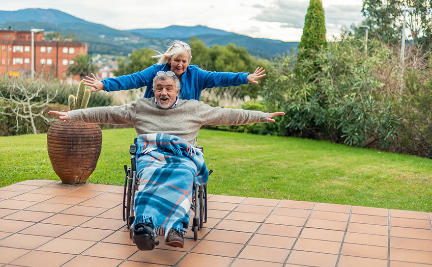 Embracing Freedom: The Benefits of Independent Living for Active Seniors